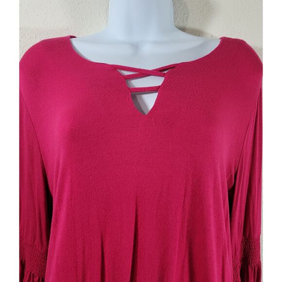 Cato Fuchsia Crisscross V Neck Bell Sleeves Top Large Lightweight Soft Stretchy - Picture 5 of 7